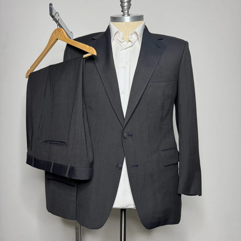 Vintage USA Christian Brooks‎ Men's 44L 36W Wool Pinstripe Two-Piece Suit